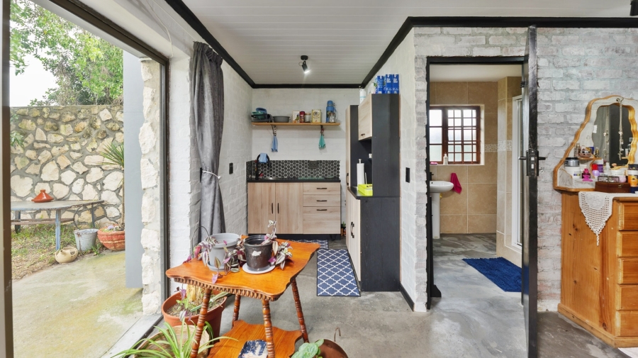 5 Bedroom Property for Sale in Struisbaai Western Cape